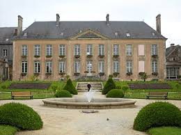 Mairie de Mortagne-au-Perche